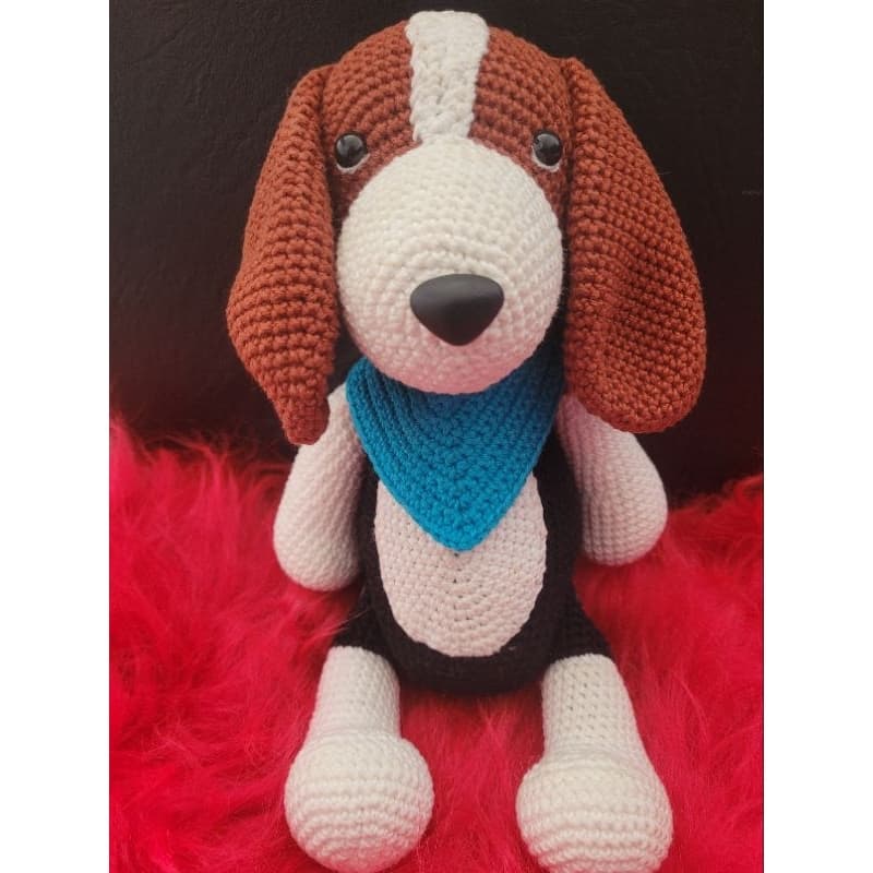 🐶 Beagle em Amigurumi