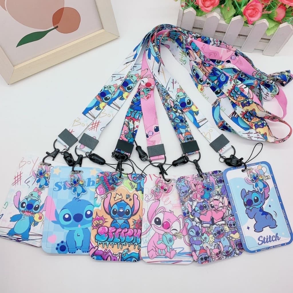Kit 12 peças/Stitch!!!!!Porta Crachá Retrátil com Cordão e Crachá Rígido Horizontal e Vertical