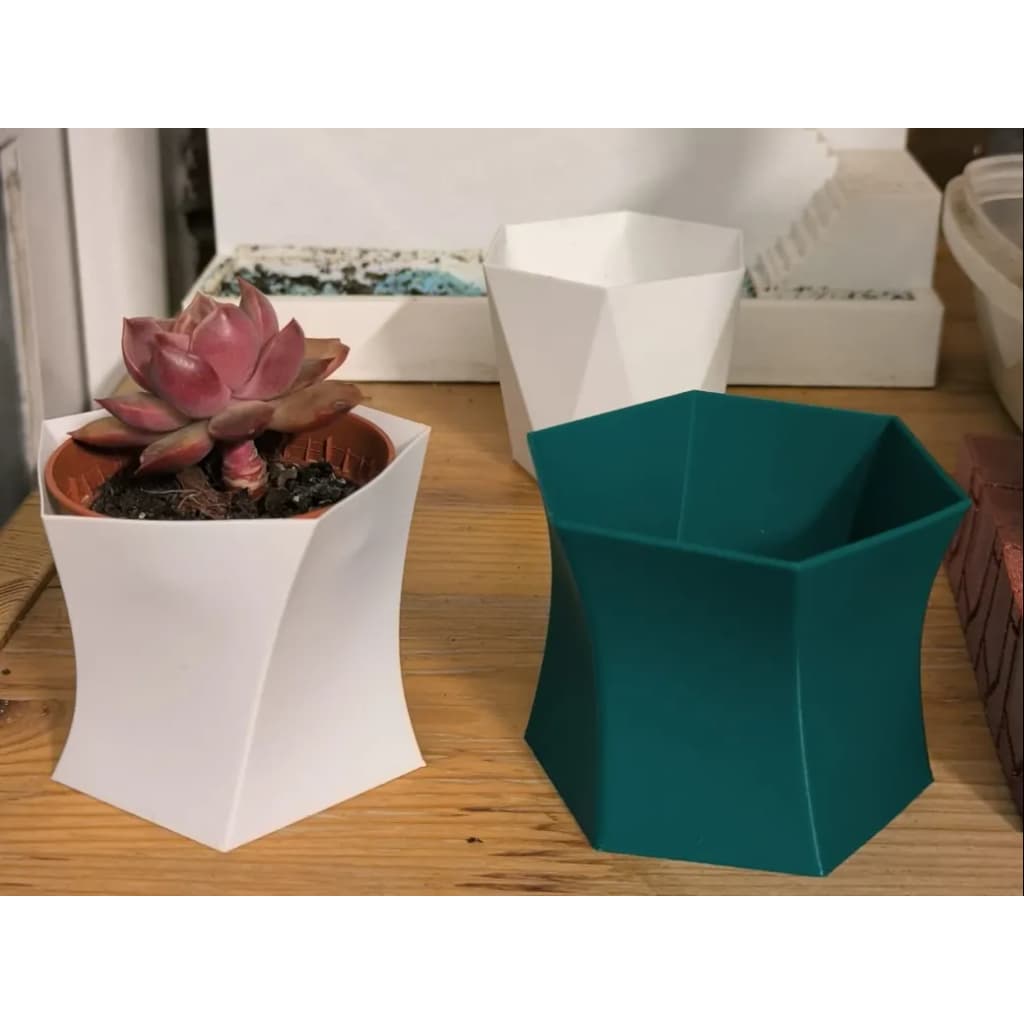 Vaso Decorativo Para Suculenta Em Cachepot De Plástico Hexagonal 5,3x7,1 Cm