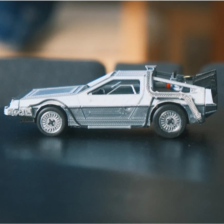 Delorean - Kit Carro Montável Colorido - De Volta para o Futuro -  Mini Carro para Montar Decoração