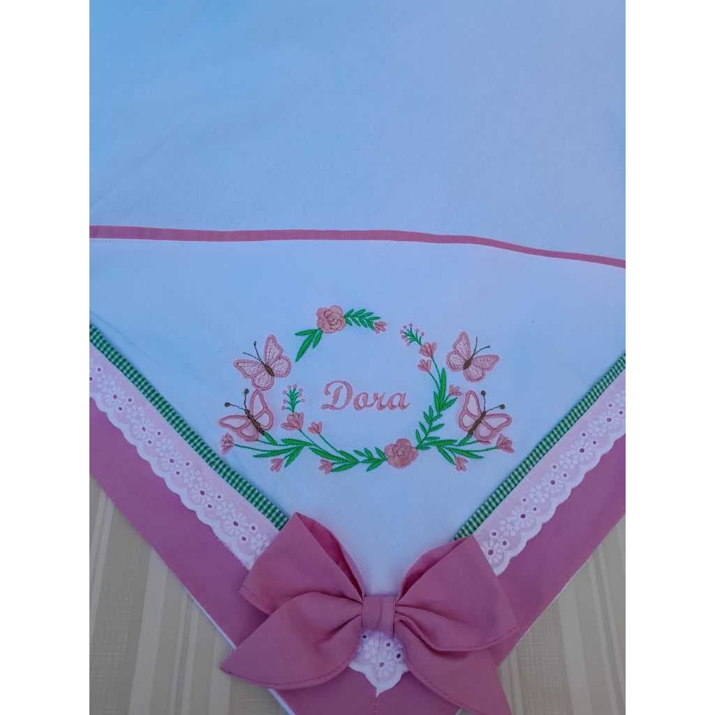 Cueiro Luxo bebê  maternidade personalizado bordado com renda