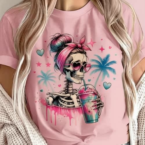 Camiseta  Feminina Caveira Descolada – Moda Street Estampada, Vibe Dark com Estilo Colorido 100%ALGODAO ENVIO IMEDIATO