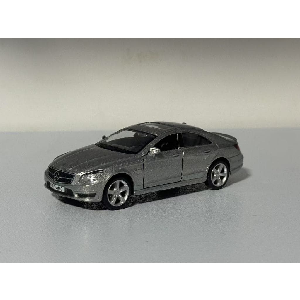 Carrinho Metal Coleções Miniatura Mercedes-benz CLS 63 AMG Carrinho Fricção Abre As Portas Miniatura Metal Coleção
