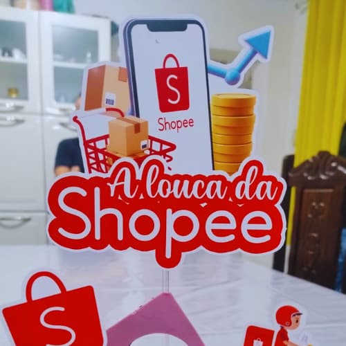 TOPO DE BOLO RAINHA DA SHOPPE - A LOUCA DA SHOPPE - TOPPER DECORAÇÃO DE BOLO SHOPEE