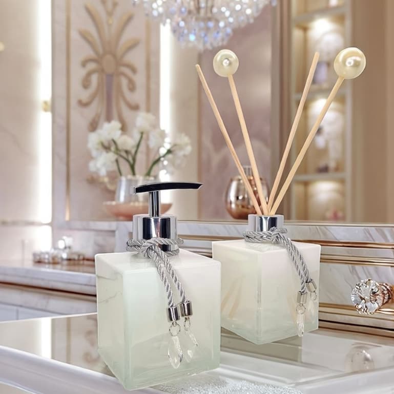 Kit Lavabo Luxo Vidro Âmbar Coala Apartamento Porta Sabonete Álcool Gel Bandeja Dourado Elegante