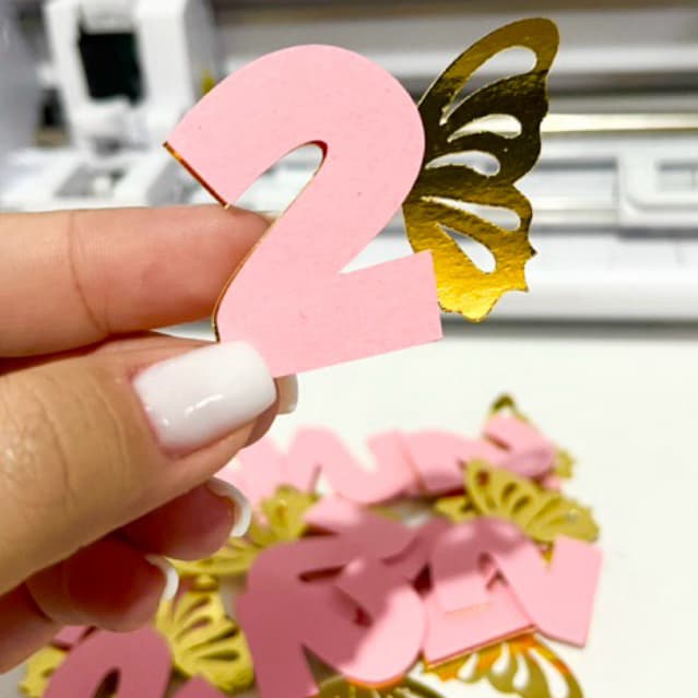 30 unidades número rosa com asa de borboleta dourada em 3D - decoração jardim das borboletas 3D