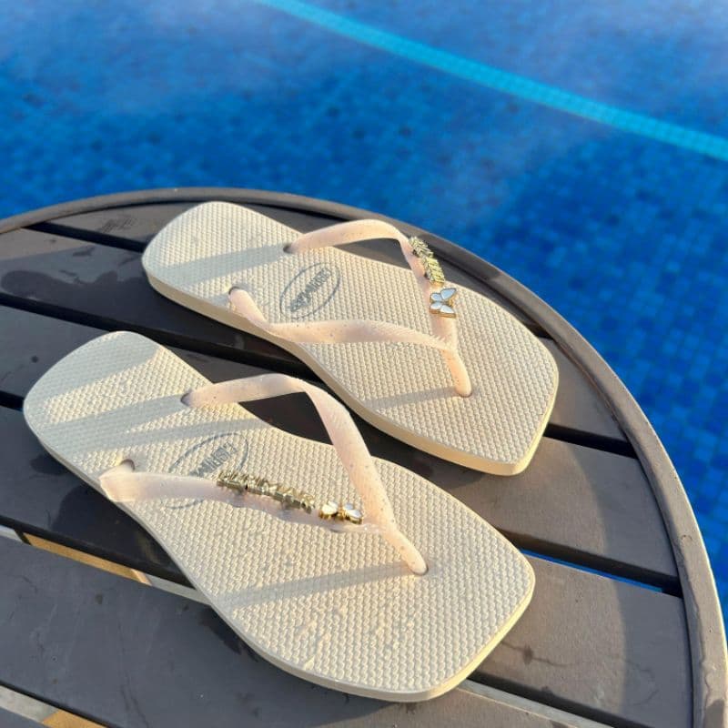 Chinelo Feminino Pé no Chão - Conforto Garantido com Charme Borboleta