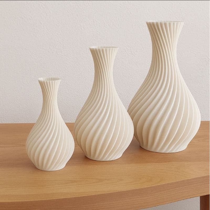 Vasos decorativos em espiral (tamanhos e cores diversas)