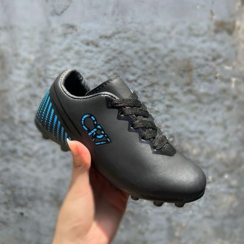 Calcado Esportivo Para Crianca Infantil Futebol