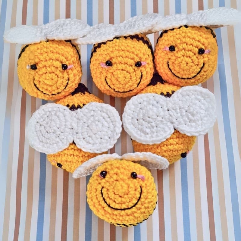 Abelhinhas Amigurumi kit com 6