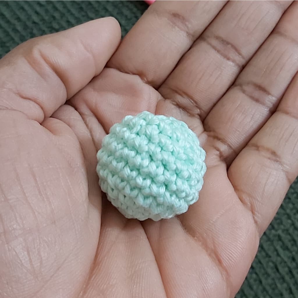 Kit bolinha Amigurumi para Mobile/chaveiro/varal/brinquedo/bordado