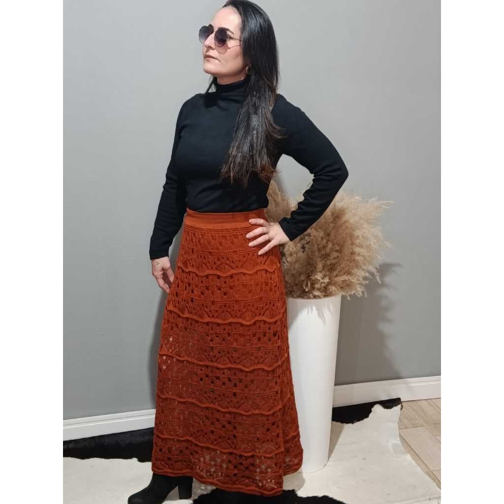 Saia  Midi Forrada  Ponto Crochê Rendada Elegante Feminina  Moda Atemporal  Verão Praia