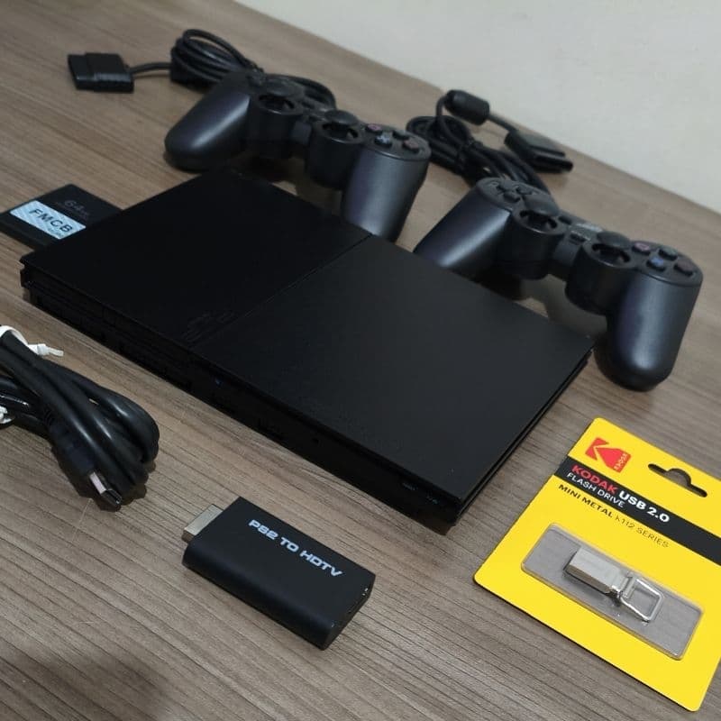 Playstation 2 OPL + 2 controles + Pen drive c/ 20 Jogos a sua escolha