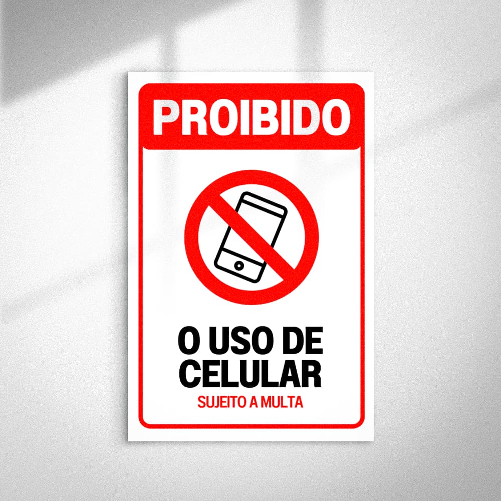 Placa De Sinalização Proibido o Uso de Celular Sujeito a Multa 30x20cm MDF 3mm Impressão Alta Qualidade