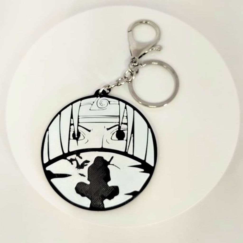 Chaveiro Itachi Uchiha Naruto Anime Mosquetão Com Corrente Com Argola 13cm