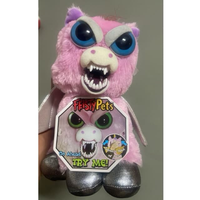 Feisty Pets Pegasus