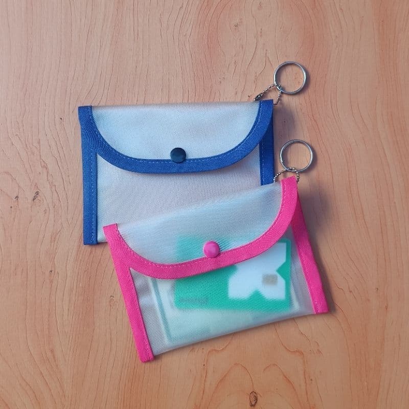 Mini Necessaire Chaveiro/ Carteirinha Porta Documentos/ Carteirinha