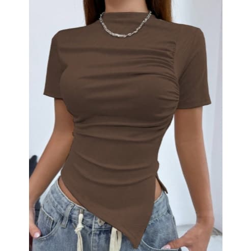Camisita de manga curta Assimetrica na Cintura de cor Solido ,Adquira para o  Verao