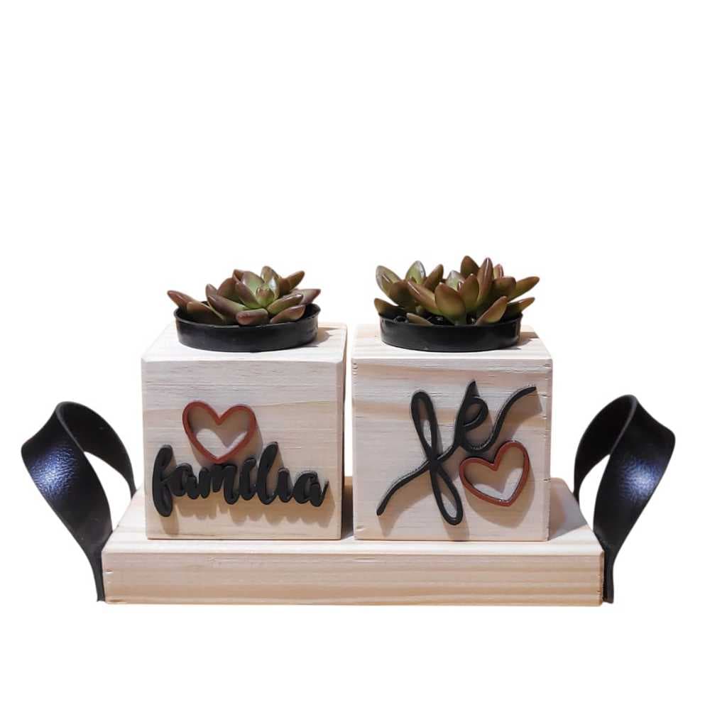 Vasinhos Decorativos  em Madeira Pinus Kit com 2 vasinhos mais Bandeja com alça