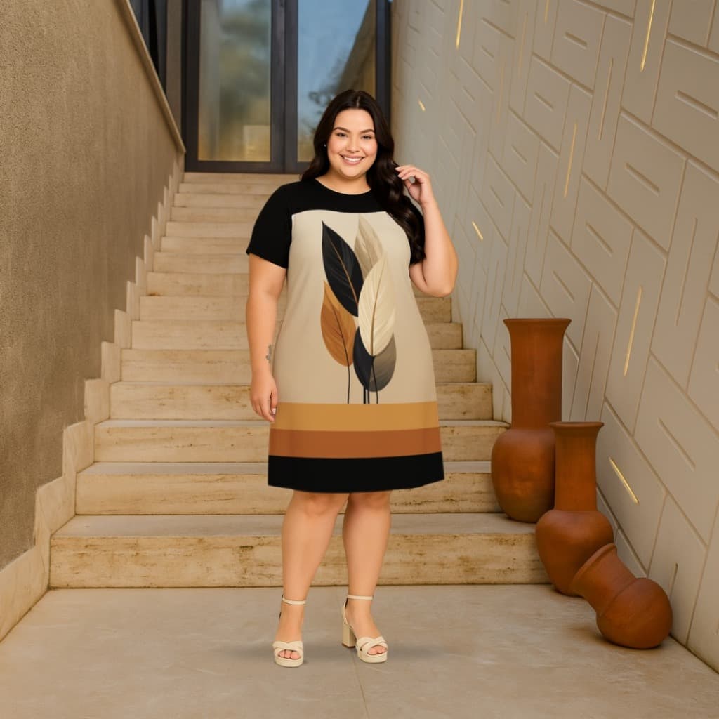 Vestido Plus Size com Toque de Sedinha Digital e Caimento Suave em Modelo Blusão para um Look Moderno e Solto