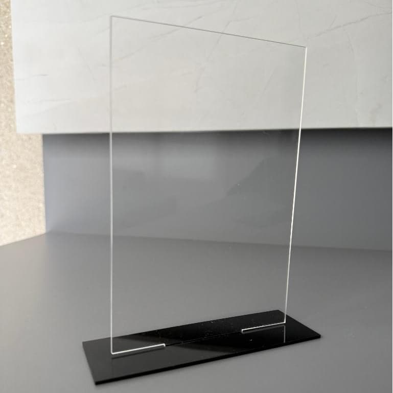 Kit  Troféu Para Personalização em Acrílico Cristal 2mm Com Base Preta 10x15cm