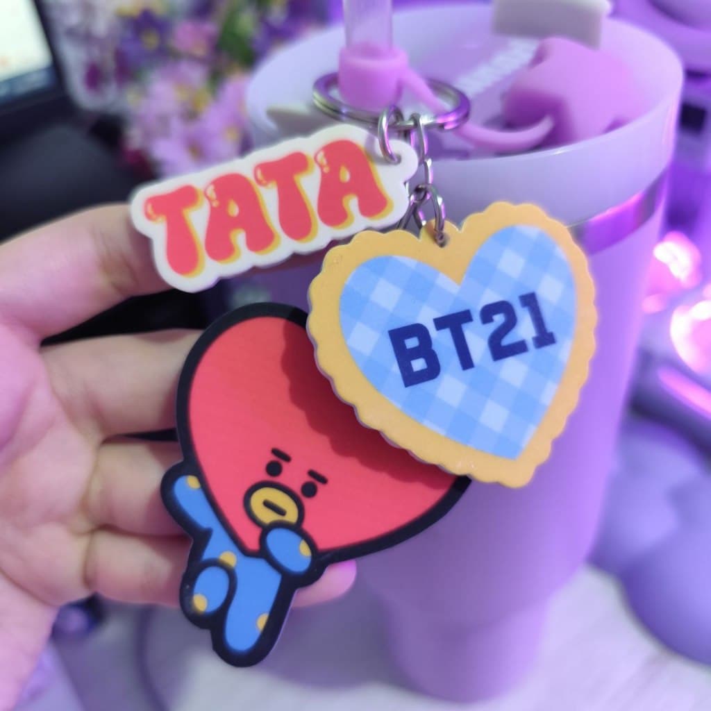 Chaveiro – KPOP Fofo Idol Coreano Kawaii Kpopper Colecionável Acessório Mochila Chaves Charm BTS BT21 V Taehyung