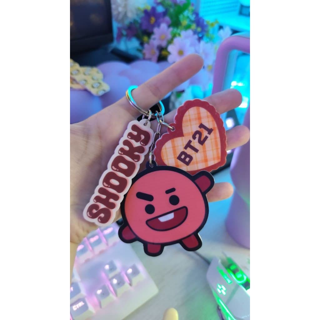 Chaveiro – KPOP Fofo Idol Coreano Kawaii Kpopper Colecionável Acessório Mochila Chaves Charm BTS BT21 Shooky Suga AgustD