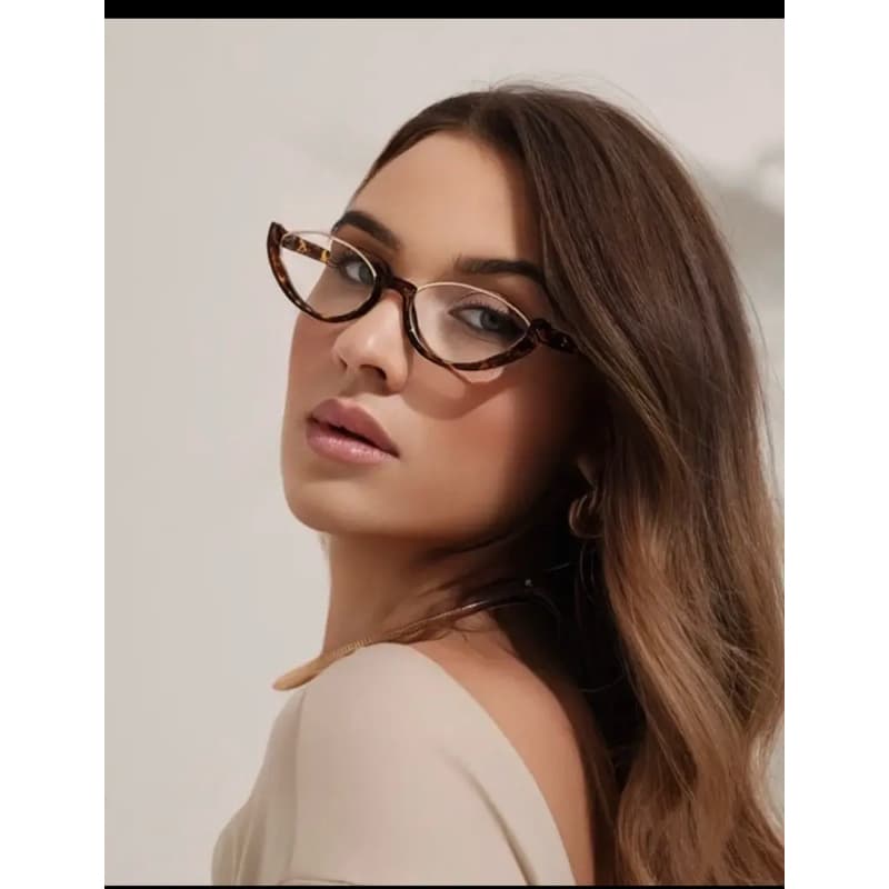 Óculos Retrô Feminino Gatinho Estiloso uv400 | Armação Fashion Leve e Confortável