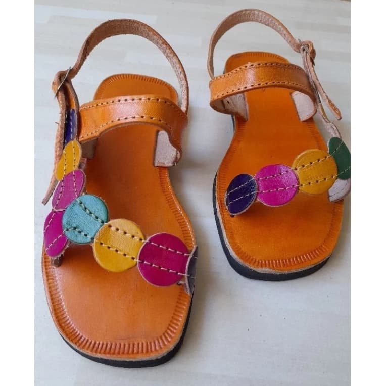 Sandalia de Couro Femininca colorida Sandalia bolinha