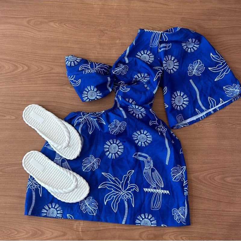 vestido feminino curto ombro único, estampas , exclusivas, vestido ombro só estampa verão