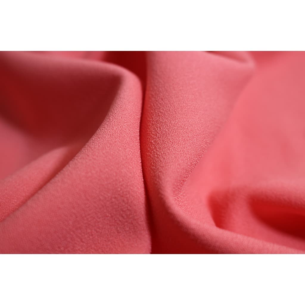 Tecido Crepe Sarja I 92% Poliéster e 8% Elastano I Ideal para Alfaiataria Leve, Moda Executiva, Saias, Calças
