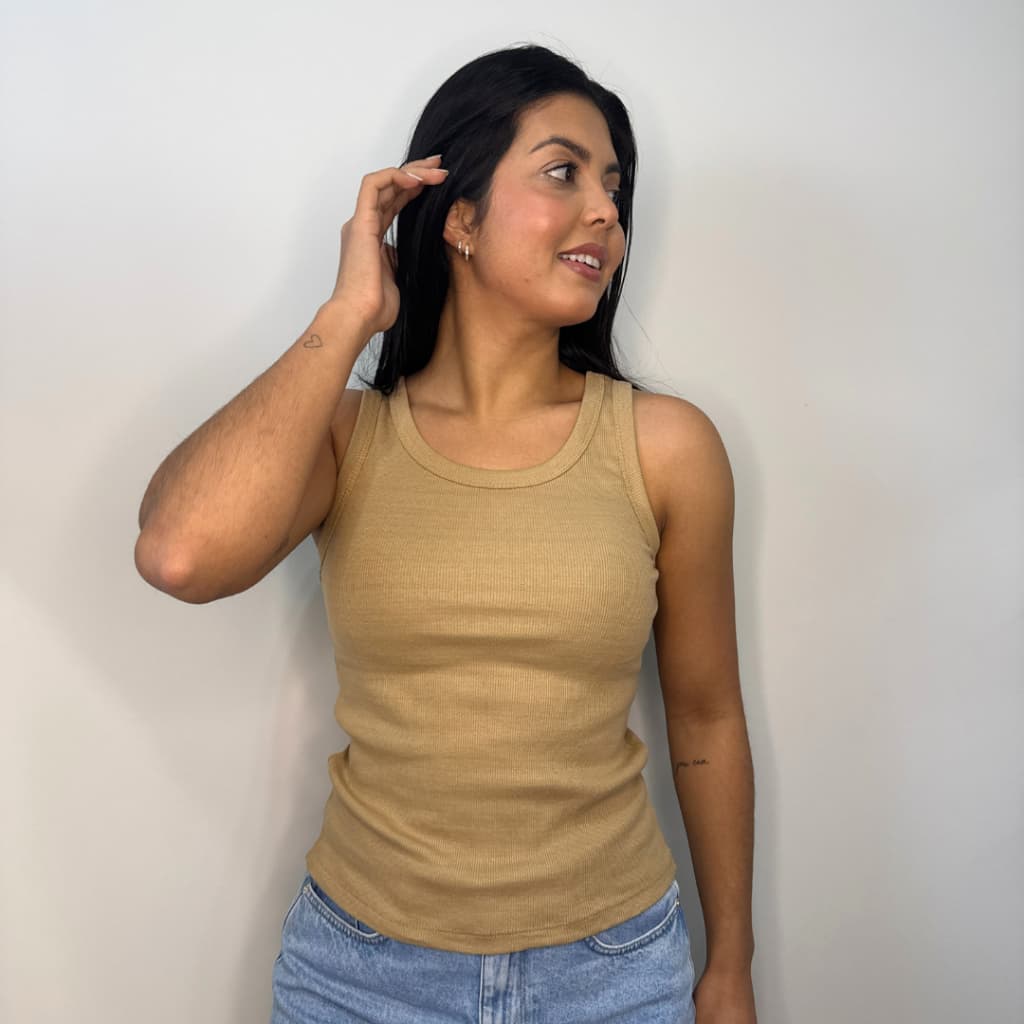 Blusa Regata Feminina Casual De Malha Canelada Ribana Lisa  Cores Sortidas(Entrega Imediata)