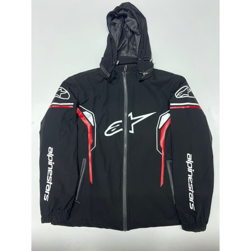 Corta Vento Impermeável - motociclista (detalhe em vermelho)
