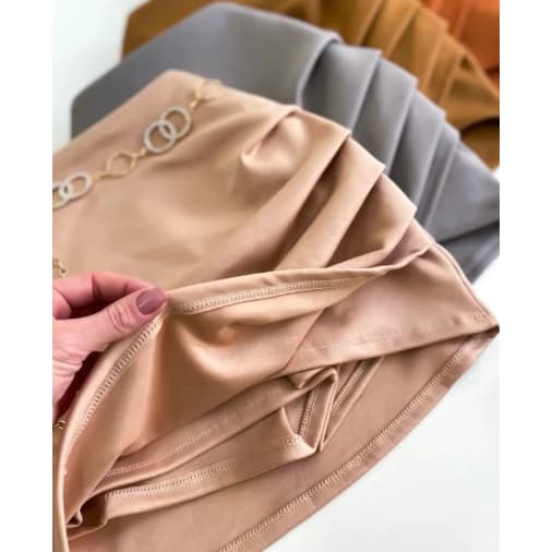 Produto Short Saia Feminino Neoprene Tendência 2025 Verão Confortável e Estiloso PROMOÇÃO