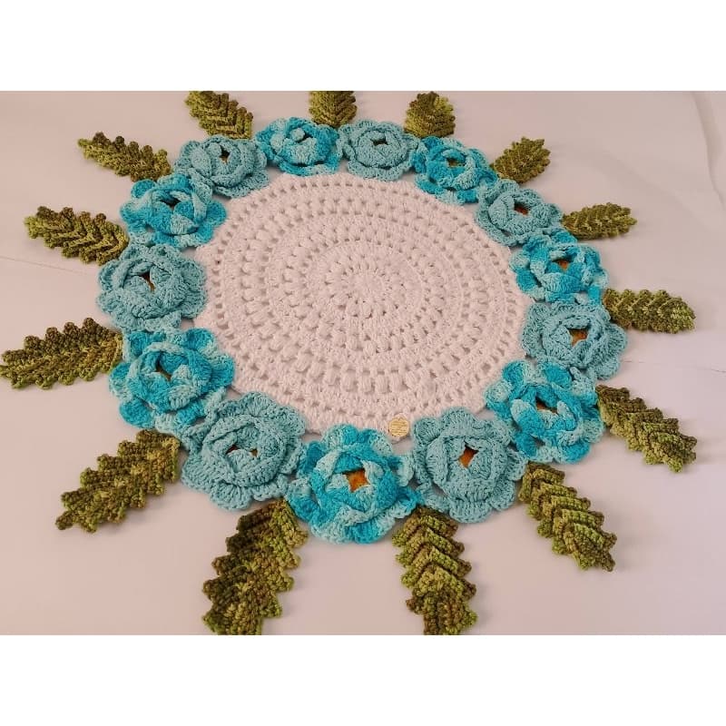 toalha de mesa de crochê redonda com flores