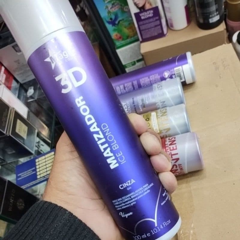 Máscara desamareladora Magic Color 3D efeito Cinza 300 ML