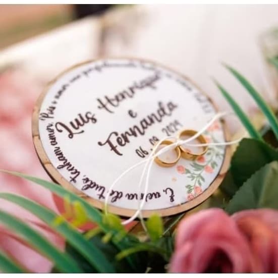 Bastidor Porta Alianças Personalizado Bordado Casamento Bodas