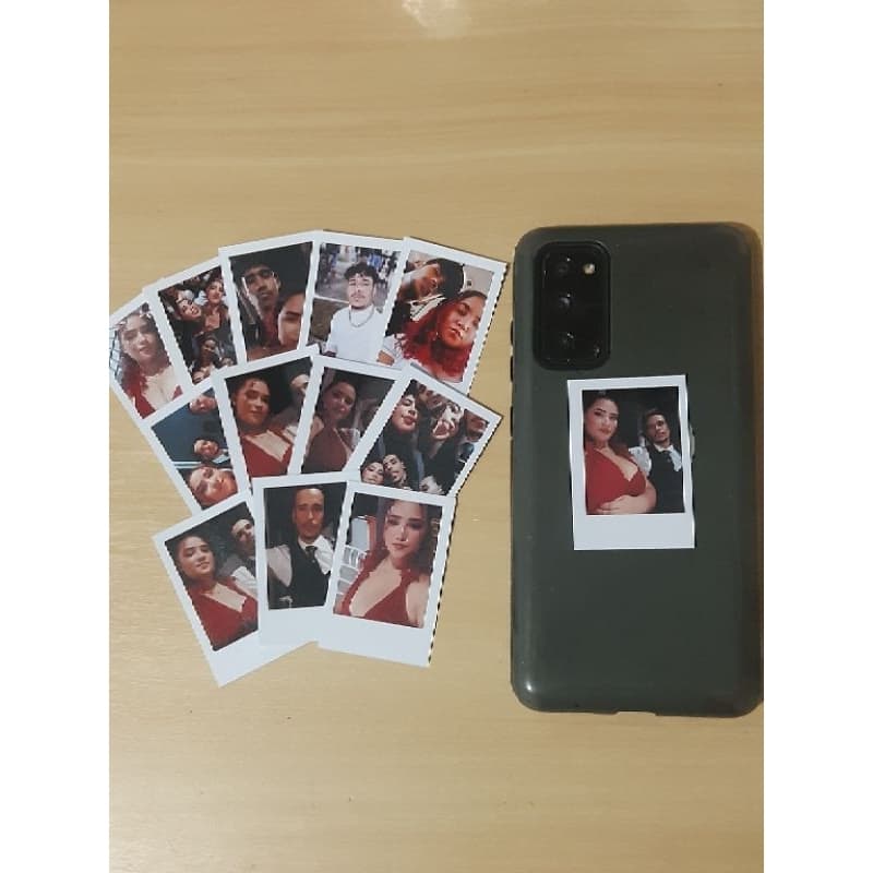 kit Mini Fotos Polaroid 6x4 Cabe na Capa de Celular  é Impresso em Alta Qualidade colocamos Legendas