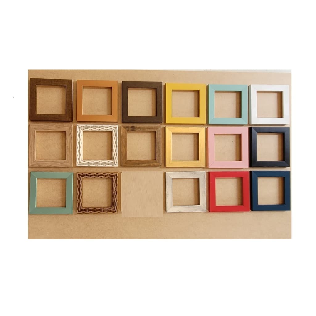Quadro 25x25 com vidro incolor para uso em parede