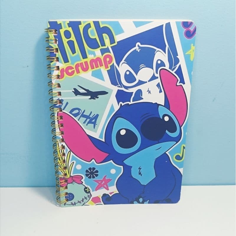 💙 Caderno Decorado Stitch – Capa Dura com Folhas Personalizadas 💙 2
