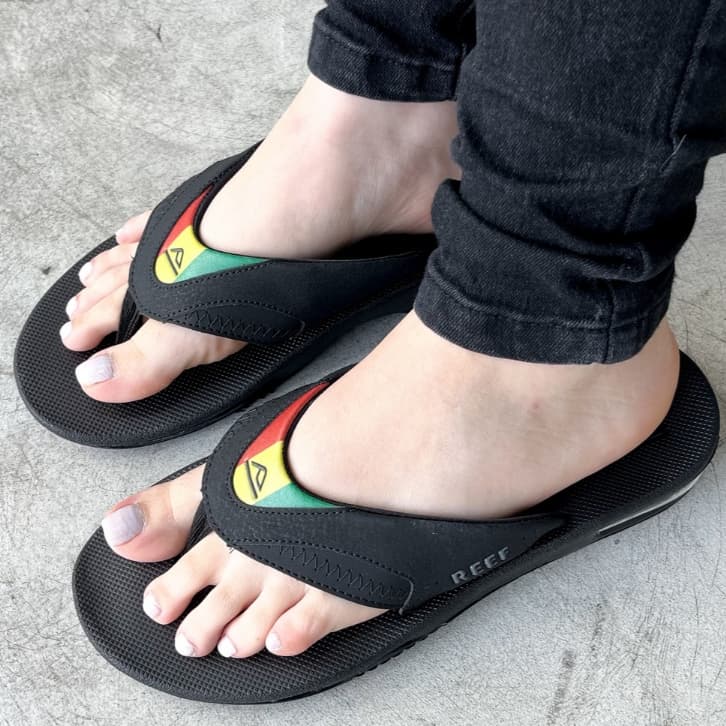 CHINELO MICK FANNING Marca Reef + BRINDE personalizado mesmo numero escolhido.