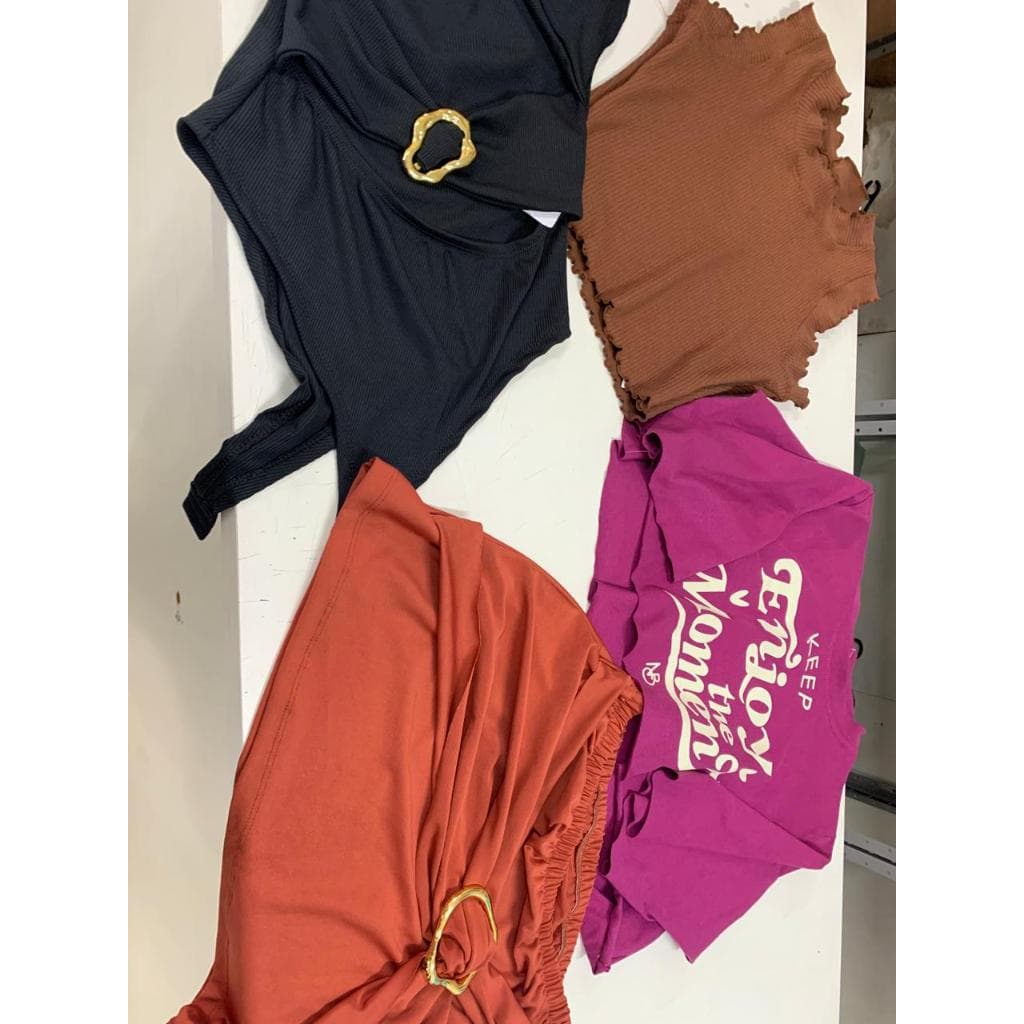 Kit Roupas Femininas Variadas
