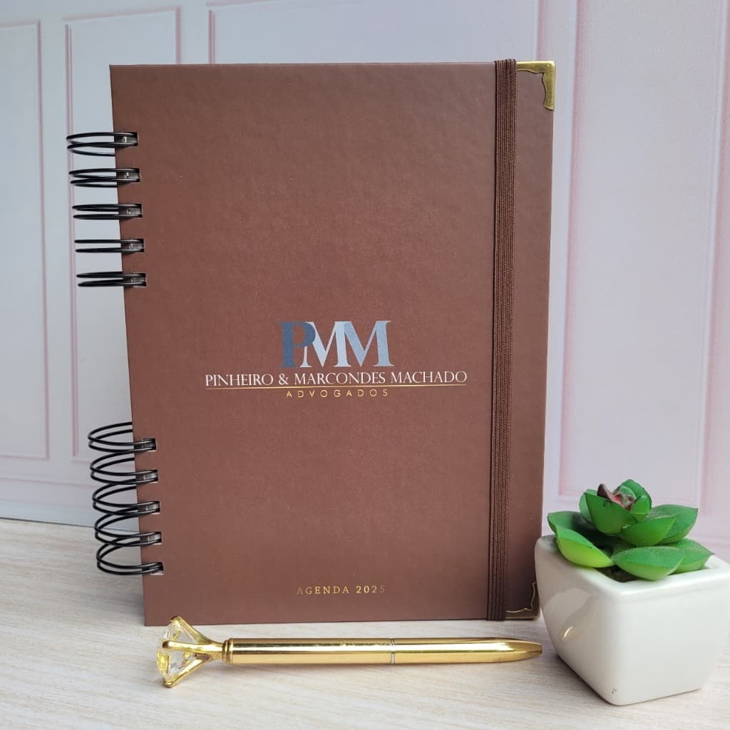 Agenda Planner Advogado Personalizada de Luxo Modelo Deluxe Escolha o mês de início e o papel do interior