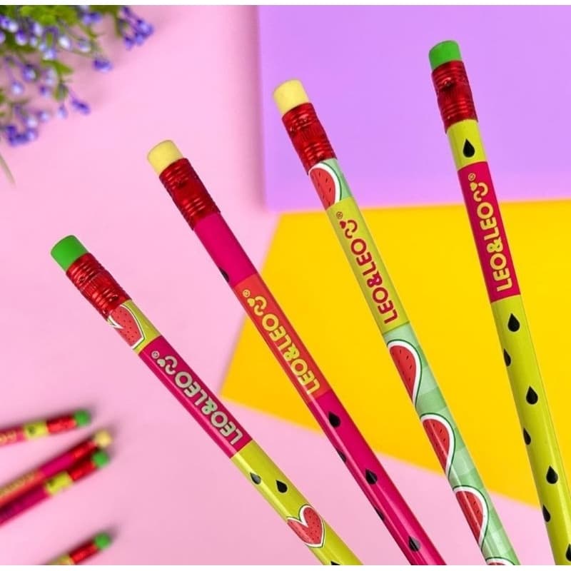 kit com 8 lápis de escrever Léo & Léo 🍉