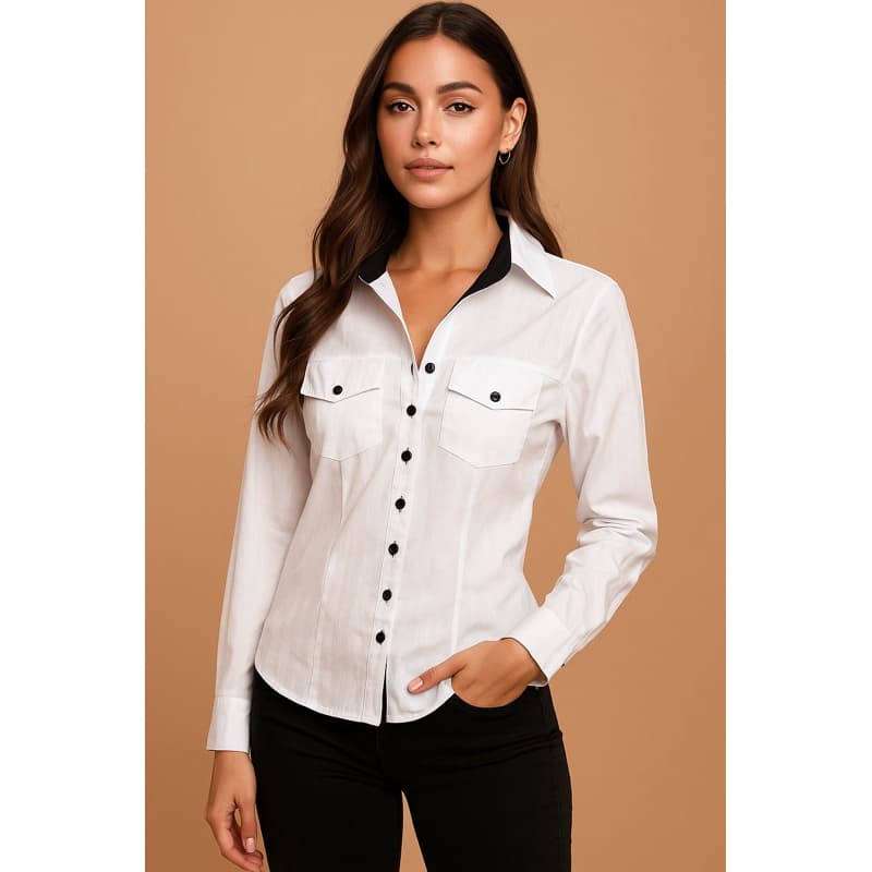 Camisa branca manga longa com detalhe preto linda!!!