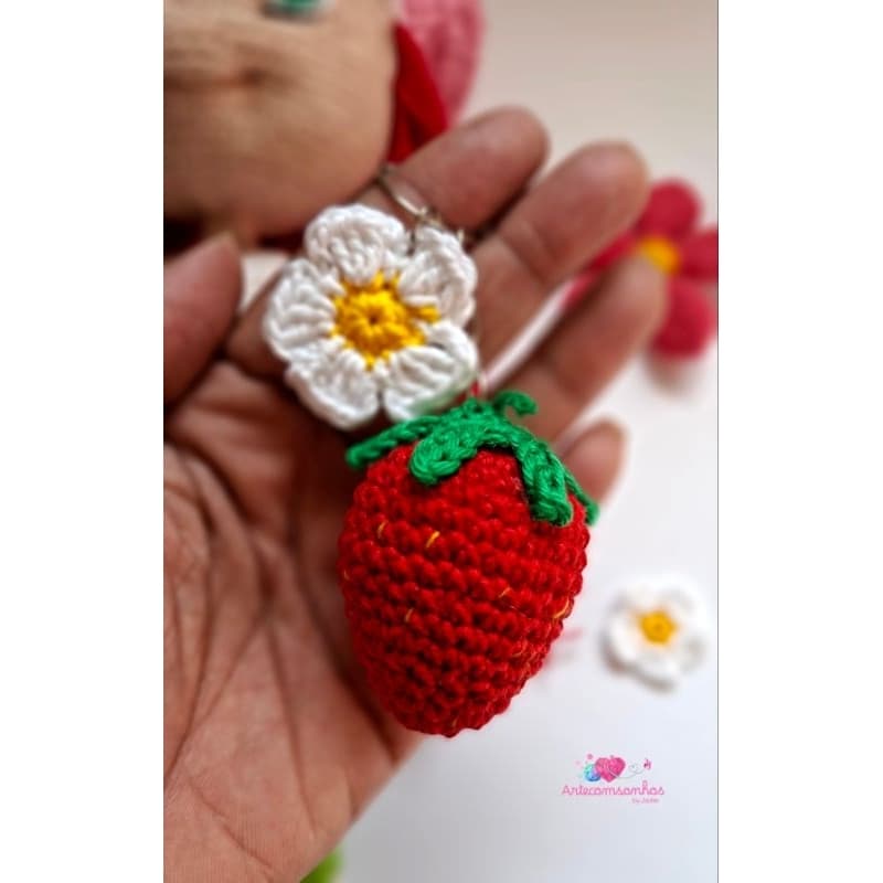 Morango Amigurumi Mobile/bordados/varal/chaveiro
