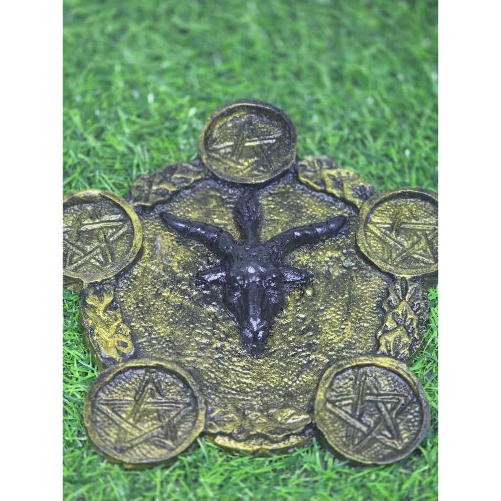 Incensário Baphomet - Porta Vela em Resina Decoração Esotérica 15 cm para Incenso Palito