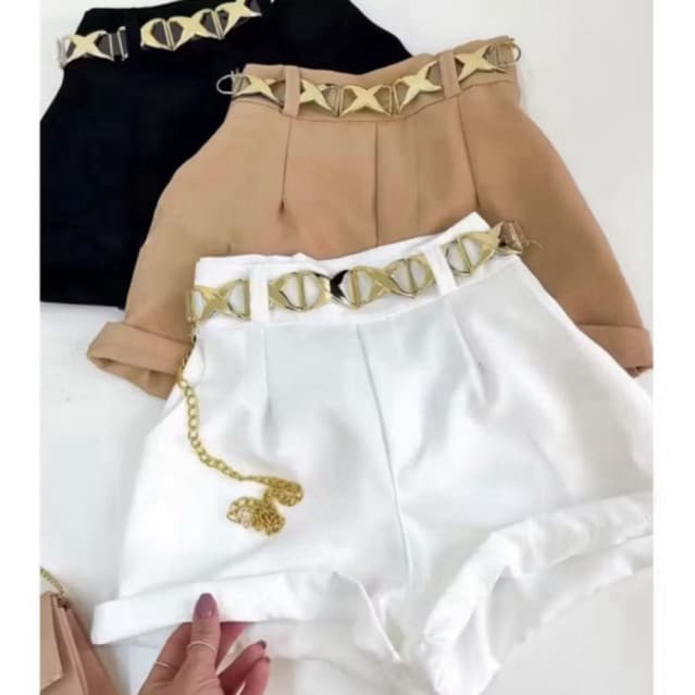 Short Feminino Estiloso Alfaiataria Cintura Alta  com Cinto Corrente Tendência Verão 2025