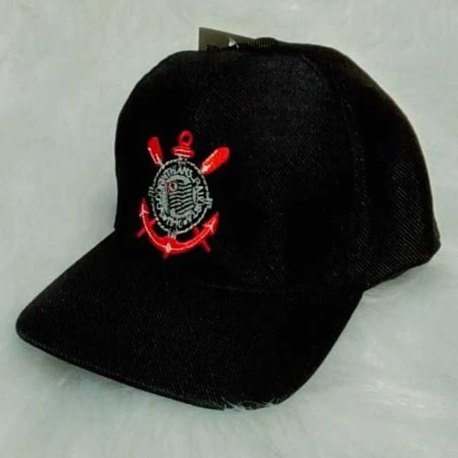 BONÉ INFANTIL DO CORINTHIANS EMBLEMA BORDADO ABA CURVA REGULÁVEL