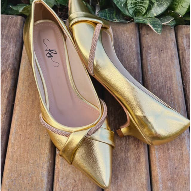 Scarpin Dourado c/Strass- Salto Gota 2,5cm /Salto baixo/Linha luxo /Salto bb confortável/Social /Linha Premium/Elegante
